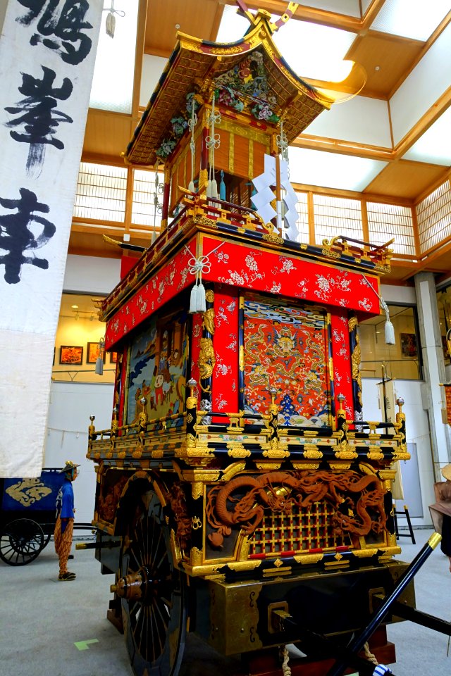 Kyuhousha, Hachiman shrine - Takayama Festival Float Exhibition Hall - Takayama, Gifu, Japan - DSC06523