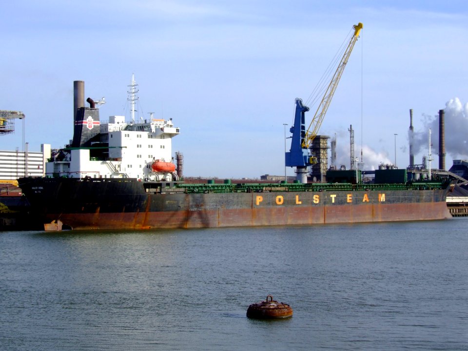 Major Hubal - IMO 8219310 - Callsign 9HEA7