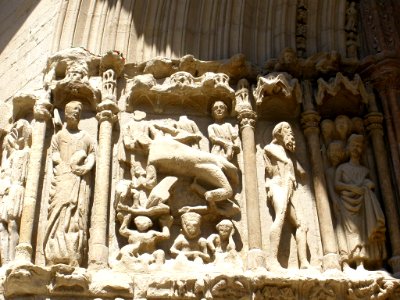 Logroño - Iglesia de San Bartolomé, exterior 08