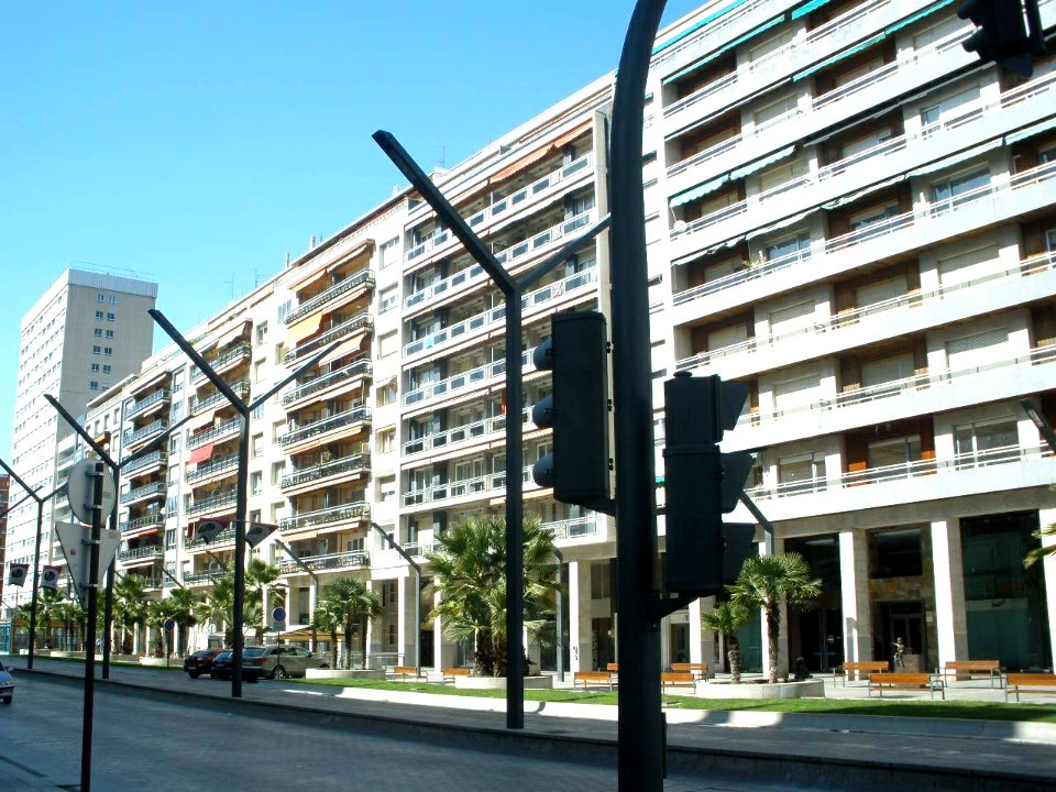 Logroño - Avenida Gran Vía Rey Juan Carlos I 25