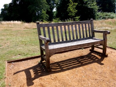 London - Kensington Gardens, Stanley Fisk bench