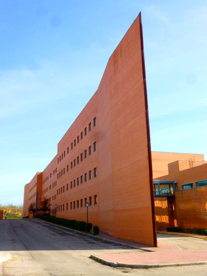Madrid - Campus de la Universidad Autónoma de Madrid (UAM)-Escuela Politécnica Superior 2