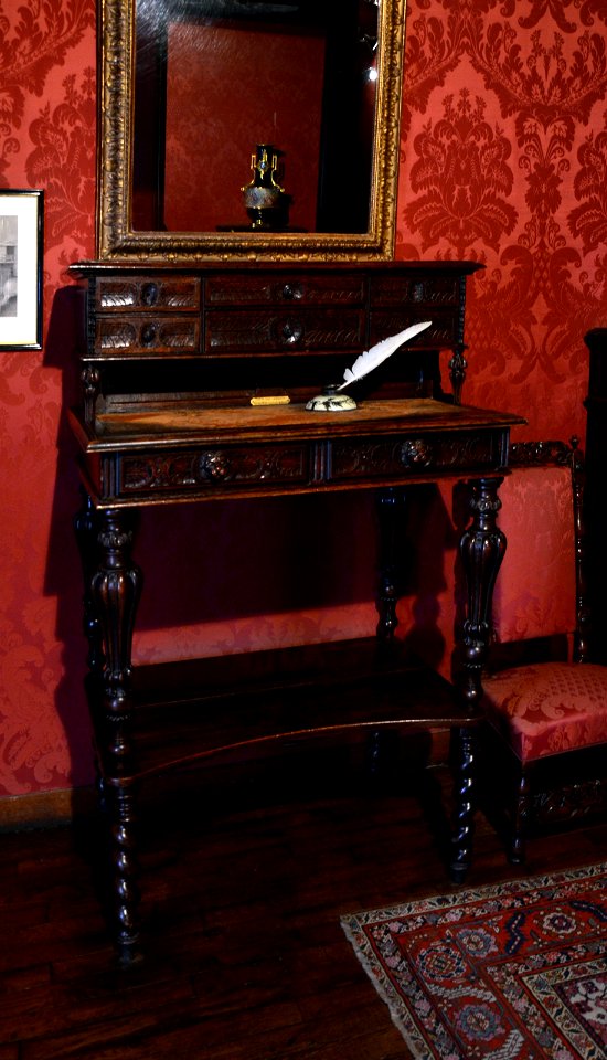 Maison de Victor Hugo Paris 27122012 Bureau