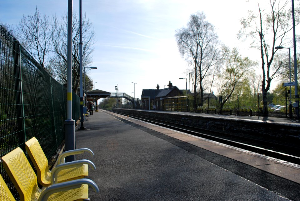 Maghull Station Liverpool platform towards Liverpool