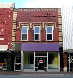 Lumberton NC 311-313 N Elm St 1