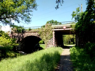 Malscher Landgraben, Brücke Bahnstrecke Karlsruhe - Winden (2)