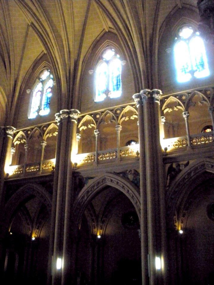 Málaga - Iglesia del Sagrado Corazón, interior 11