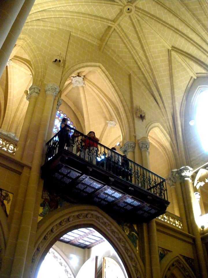 Málaga - Iglesia del Sagrado Corazón, interior 14
