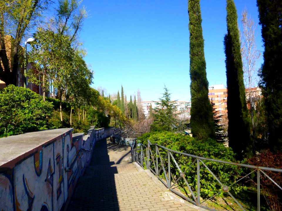 Madrid - Barrio de Valdezarza, Distrito de Moncloa-Aravaca 1
