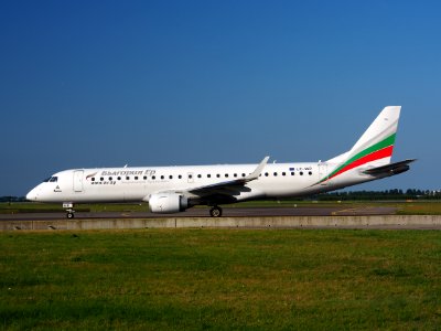LZ-VAR Bulgaria Air Embraer ERJ-190STD (ERJ-190-100) - cn 19000496 taxiing 18july2013 pic-004