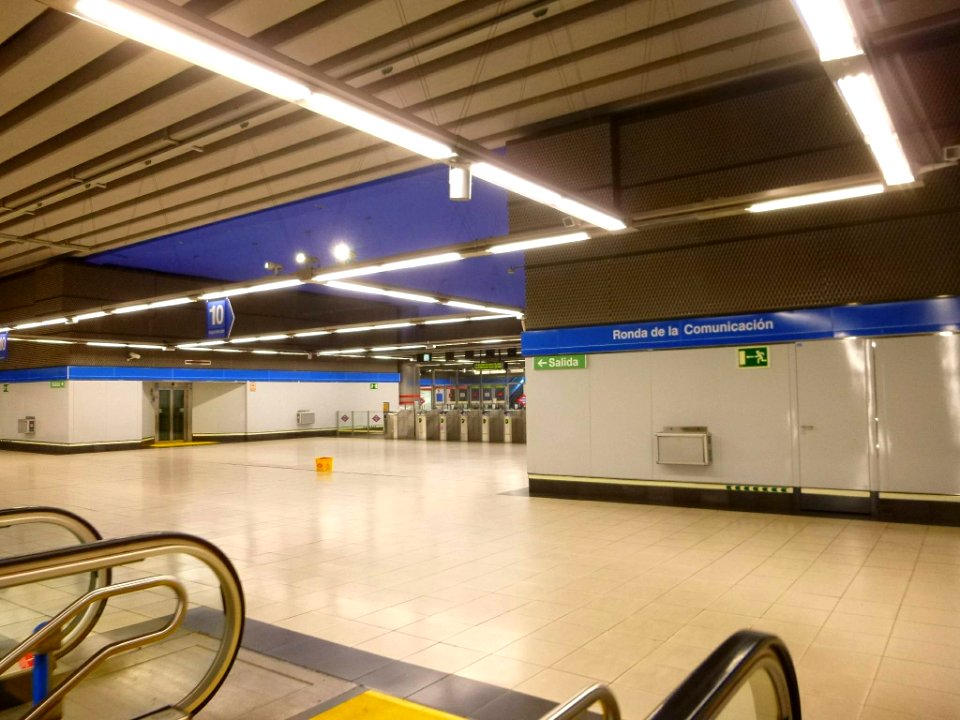 Madrid - Estación de Ronda de la Comunicación 03