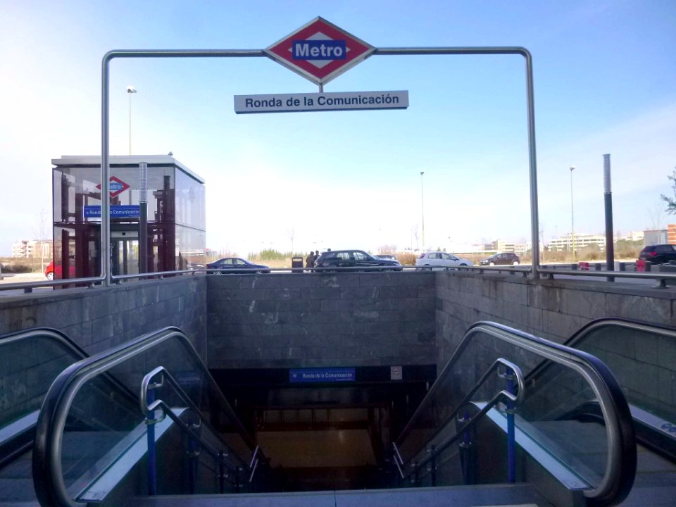 Madrid - Estación de Ronda de la Comunicación 04