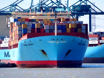 Maersk Kawasaki (ship, 1979) IMO 9107887 - Callsign SXFJ, Port of Antwerp pic4
