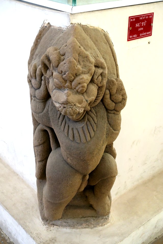 Lion, Tra Kieu, 7th-8th century Quant Nam - Museum of Cham Sculpture - Danang, Vietnam - DSC01665