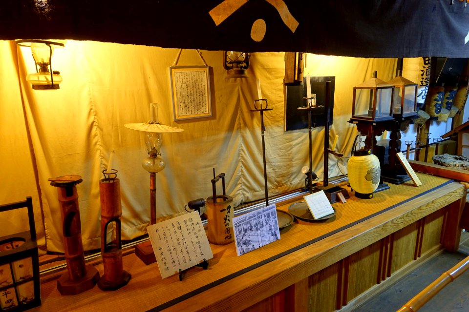 Lights and lanterns - Hirata Folk Art Museum - Takayama, Gifu, Japan - DSC06813