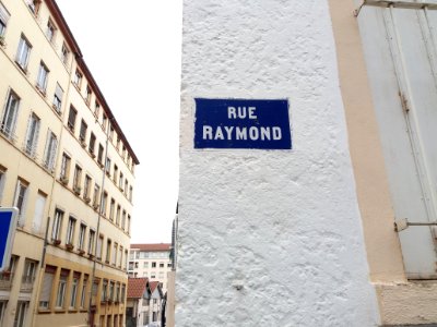 Lyon 1er - Rue Raymond, plaque