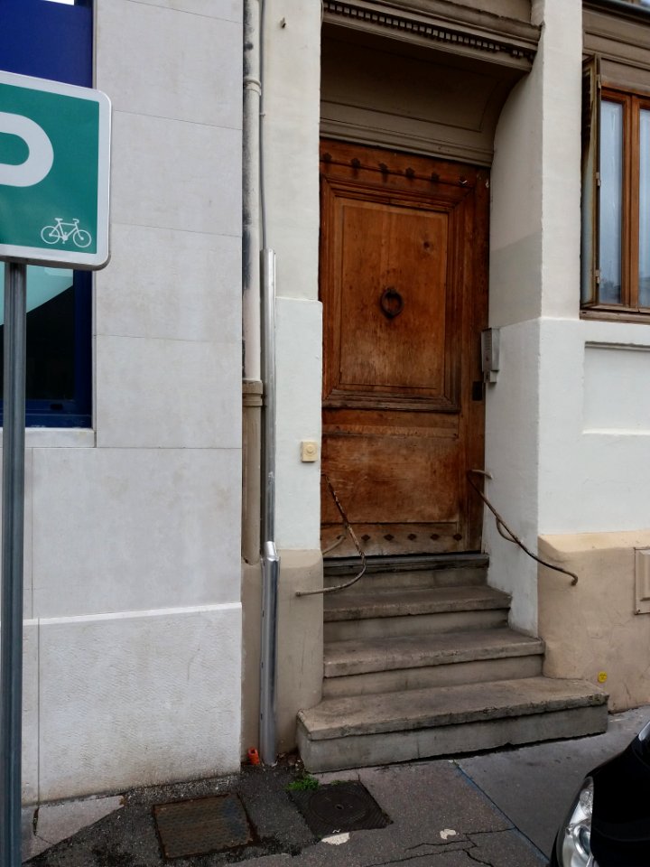 Lyon 1er - Rue Jean-Baptiste Say, porte au numéro 1