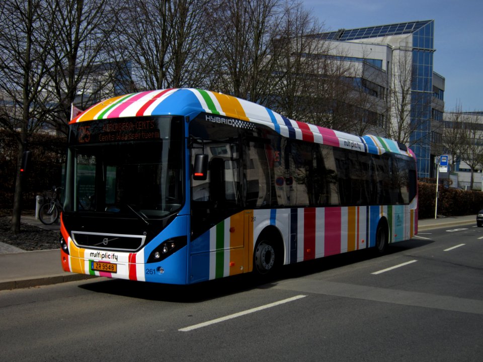 Luxembourg AVL Volvo 7900 n°261 L25 Kirchberg Hôpital (3)
