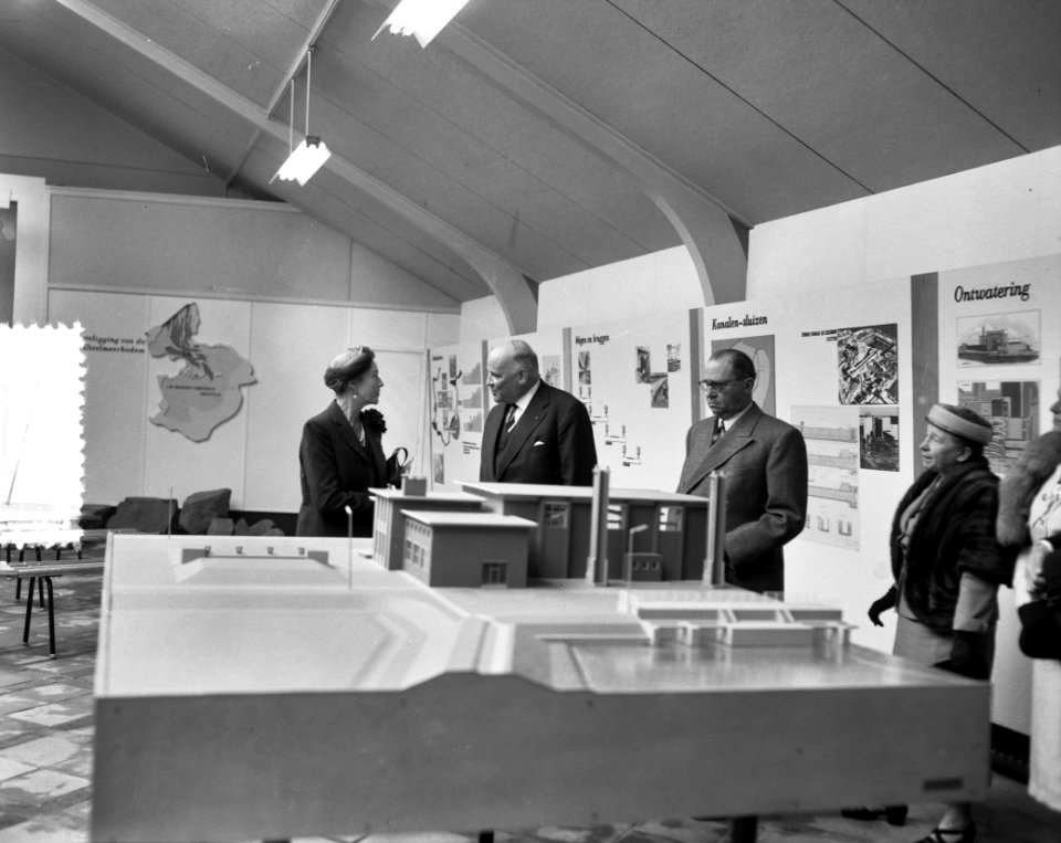 Luxemburgs bezoek Lelystad en Schokkerhaven. Tweede dag, Bestanddeelnr 907-8087