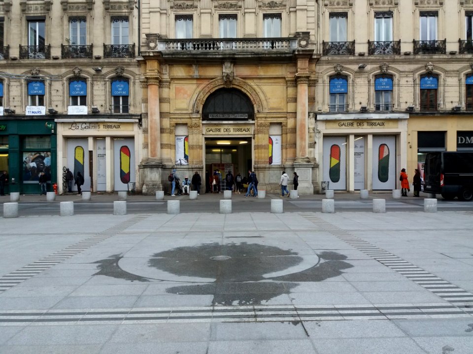 Lyon 1er - Galerie des Terreaux - Exposition Spraying Board