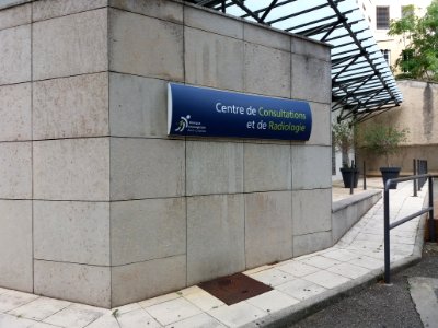 Lyon 1er - Clinique Saint-Charles, plaque Centre de Consultations et de Radiologie