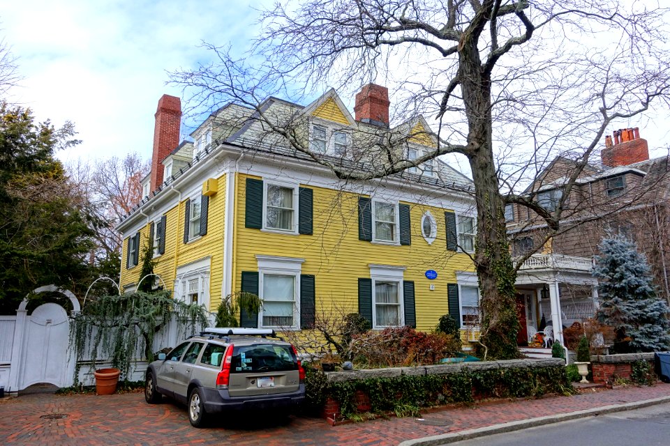Longfellow's Reach - first house designed by Wadsworth Longfellow, Jr., 1886 - Cambridge, MA - DSC07289