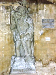 Longeville-en-Barrois (Meuse) église, statue Saint Christophe