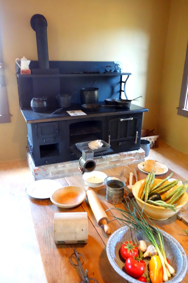 Kitchen - Jack London's Cottage - DSC03925