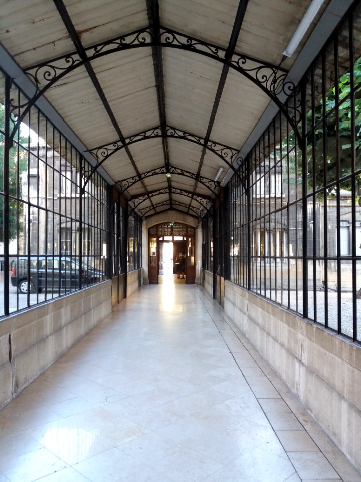 Lycée de Saint-Just de Lyon - Verrière - Intérieur vers le hall d'entrée