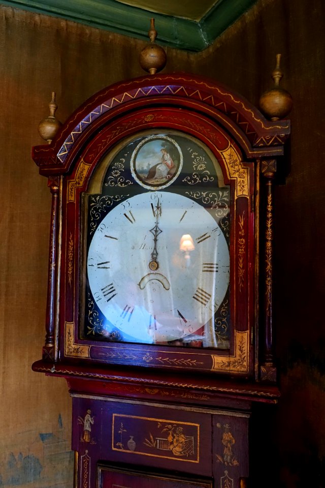 Longcase clock, John Verow, Hinckley, 1790, wood, metal, lacquer, paint - Packwood House - Warwickshire, England - DSC08950