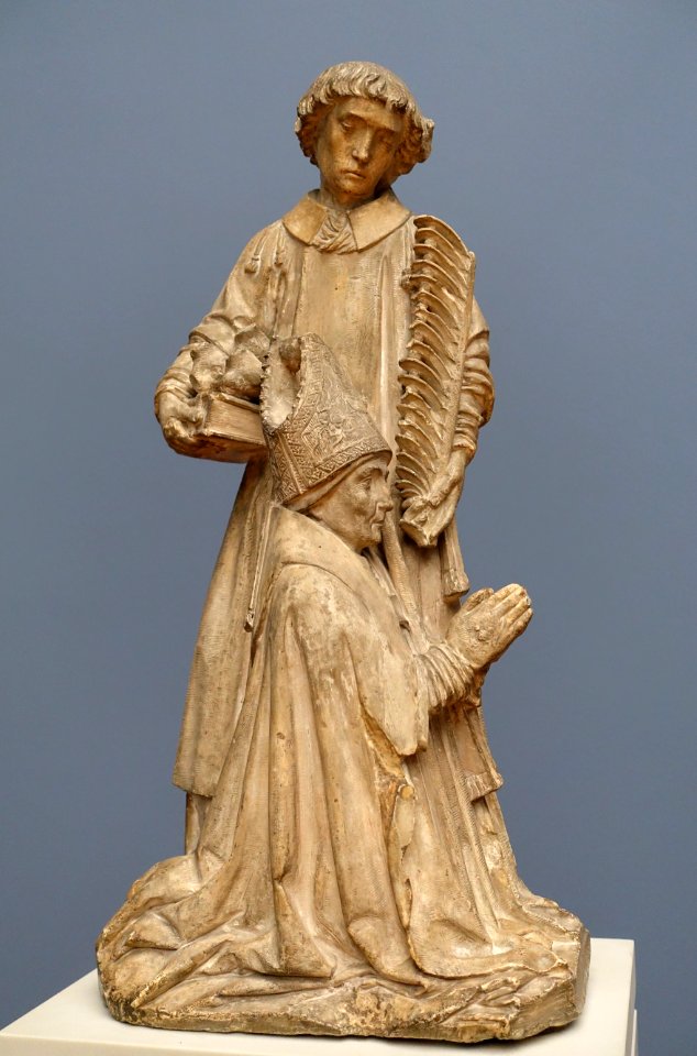Kneeling Bishop with St. Stephen as a Supplicant, by Jacques Morel or his circle, c. 1450, limestone - Bode-Museum - DSC03235