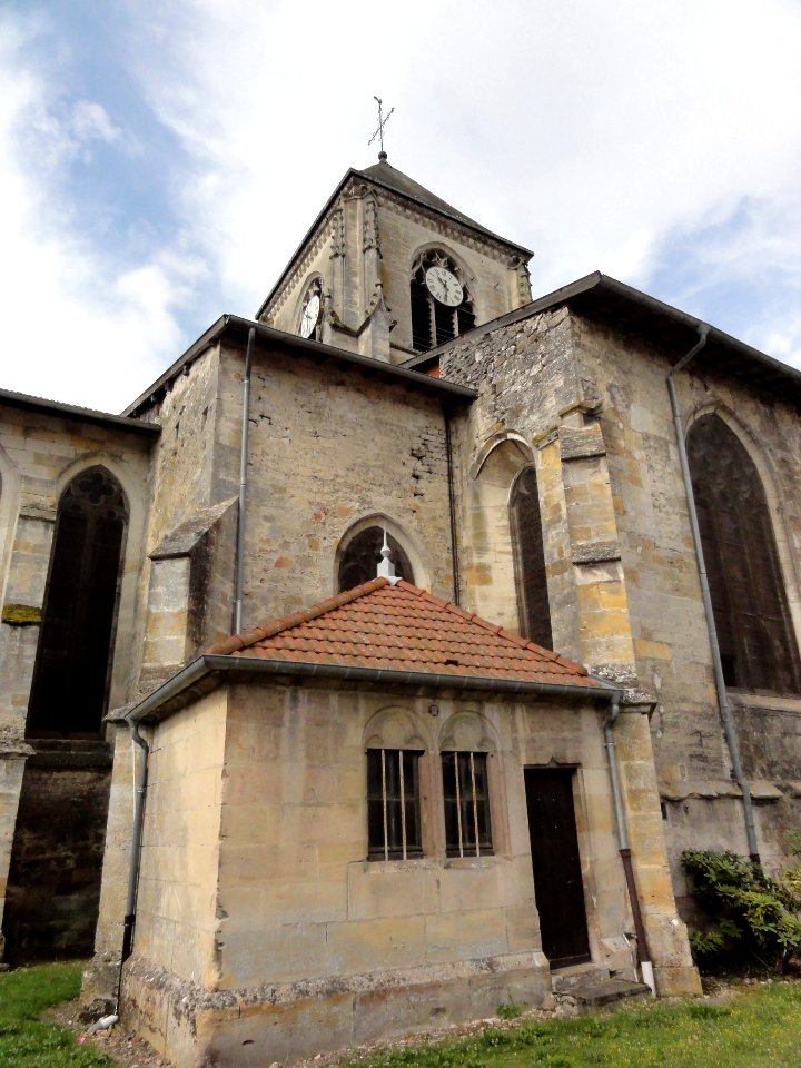 Longeville-en-Barrois (Meuse) église (11)