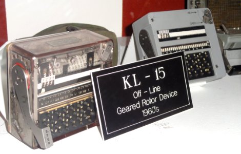 KL-15 Offline Geared Rotor Device, 1960s - National Cryptologic Museum - DSC08007