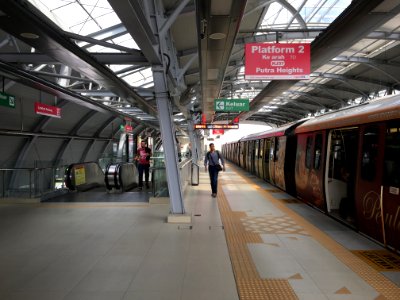 KJ Line Lembah Subang Platform 2