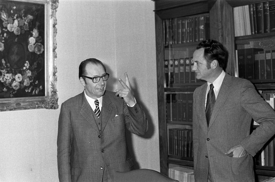 Kabinetsformateur Ruppert ontvangt Minister Boersma, Bestanddeelnr 926-0824