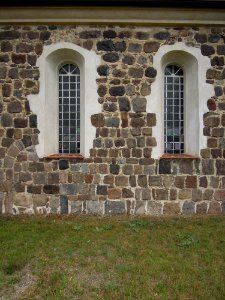 Kirche Gadegast -Südfassade Saallichter ostseitig- August 2020