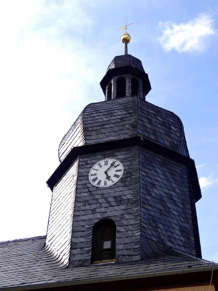 Kirchturm der Kirche von Eichicht