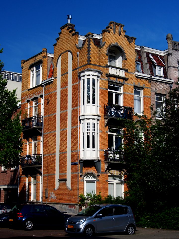 Johannes Verhulststraat hoek Emmastraat, foto 1