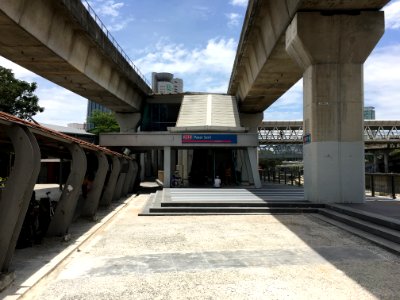 KJ Line Pasar Seni Entrance 6