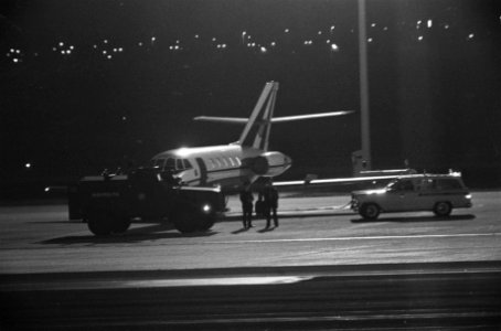 Japanner Furuya vanuit Parijse gevangenis overgevlogen naar Schiphol met Frans m, Bestanddeelnr 927-4520