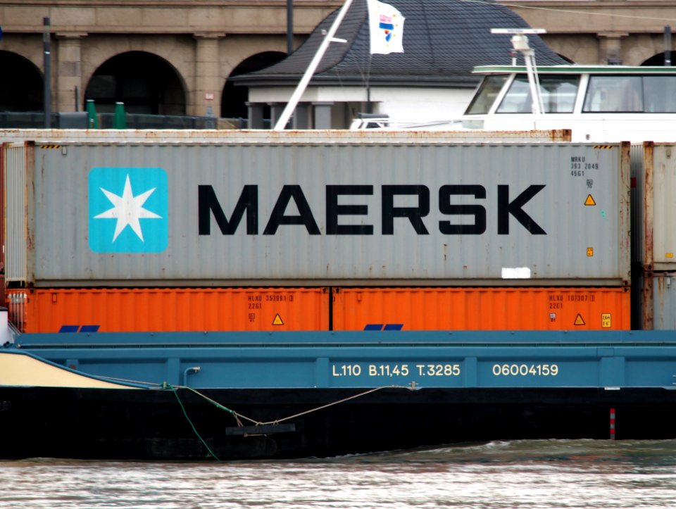 Kenyro, ENI 06004159 with Maersk container on the Rhine river at Koblenz, pic2