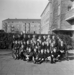 Klassefoto Olympiaschool Amsterdam, Bestanddeelnr 901-5982