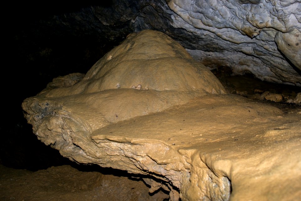 Kellerberghöhle (A 37) 65