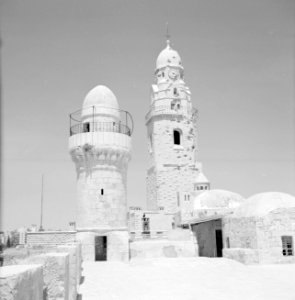 Jeruzalem, de berg Zion. Rechts de klokkentoren bij de Dormition abdijkerk, gezi, Bestanddeelnr 255-2381
