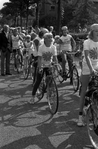 Jeugdronde Tour de Oude Jan in Velp van start gegaan, Bestanddeelnr 926-5647