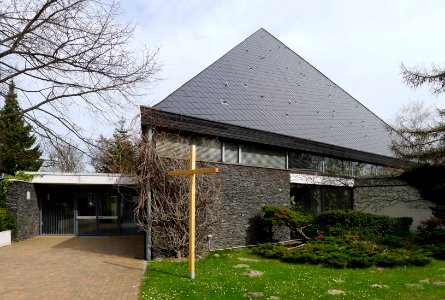 Johann-Christoph-Blumhardt-Kirche (Britz) Eingangsbereich