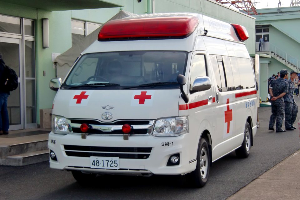 JASDF Ambulance ashiya 20161009 095212