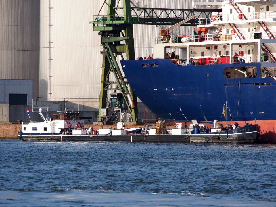 Junior (ship, 1932), ENI 02204222, Port if Antwerp
