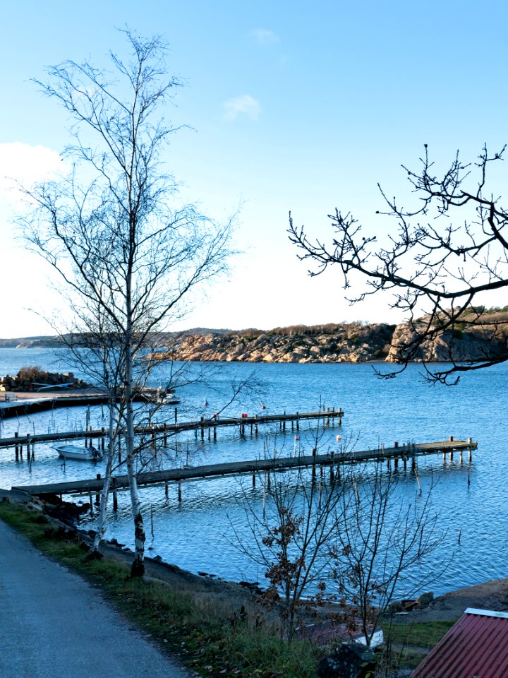 Jetties in Govik around the first frost 2