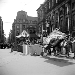 Jeugddemonstratie op de Dam te Amsterdam, Bestanddeelnr 900-3080